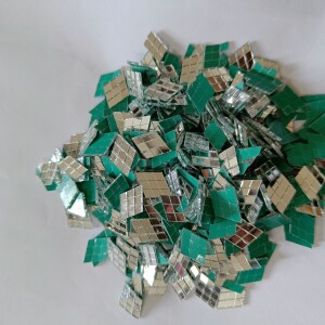 Glass Mirror- Diamond- 9 cut